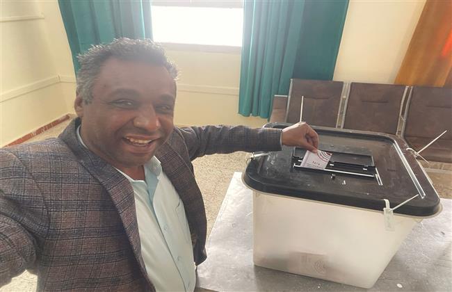 رئيس تحرير بوابة دار الهلال يدلي بصوته في الانتخابات الرئاسية.. ويؤكد: نحن أمام مشهد مشرف
