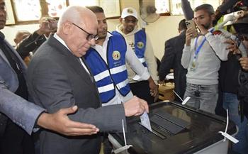 محافظ بورسعيد يدلي بصوته في الانتخابات الرئاسية 2024 