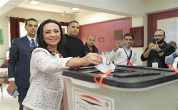 مايا مرسي : أدعو سيدات مصر للمشاركة فى الانتخابات بكثافة وإيجابية