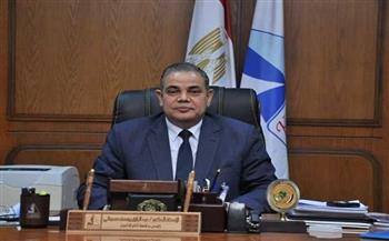 رئيس جامعة كفر الشيخ يدلي بصوته في الانتخابات الرئاسية