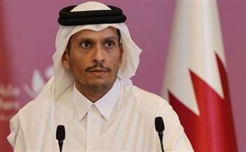 رئيس الوزراء القطري يستقبل نظيره الفلسطيني على هامش منتدى الدوحة 2023
