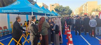 "بنكمل المشوار".. المصريون يحتشدون أمام اللجان في اليوم الثاني من الانتخابات الرئاسية
