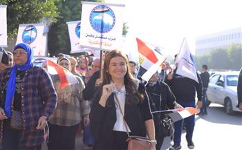 شيرين عليش تنظم مسيرة حاشدة لحث المواطنين على المشاركة في الانتخابات الرئاسية بالإسكندرية   