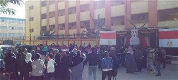 شباب جامعات وشيوخ وقساوسة يزينون المشهد الانتخابي بمدينة نصر 