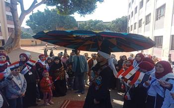 محافظ أسيوط: احتفالات أمام اللجان الانتخابية وسط إقبال كبير من الشباب والسيدات