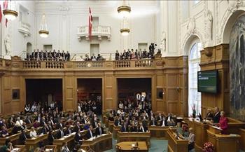 مصر ترحب بإصدار البرلمان الدنماركي لتشريع جديد يجرم التعامل غير اللائق مع النصوص الدينية 