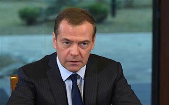 ميدفيديف يصف هدم الآثار السوفيتية في بولندا بـ " المثير للاشمئزاز"