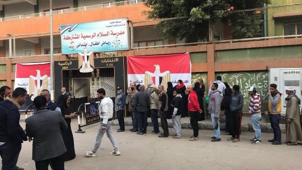 الانتخابات الرئاسية 2024.. ناخبو المستقبل يرسمون طريق الديمقراطية بحضور لافت في لجان جنوب القاهرة