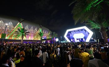 جمهور اتحاد جدة يتوافد على ملعب الجوهرة المشعة استعدادًا لافتتاح كأس العالم للأندية