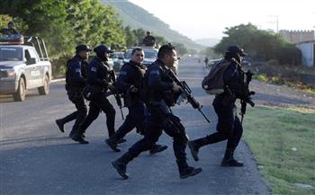مقتل 6 أشخاص في تبادل إطلاق النار بين عصابات المخدرات شمال المكسيك