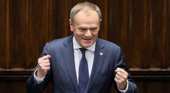حكومة دونالد تاسك الجديدة تؤدي اليمين الدستورية أمام الرئيس البولندي
