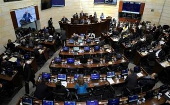 تحقيق برلماني في كولومبيا بشبهة تمويل تاجر مخدرات حملة انتخاب الرئيس