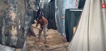 مشاهد ترصد صعوبة الأوضاع التي يعيشها النازحون الفلسطينيون بالمخيمات (فيديو)