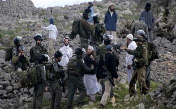 الجارديان: تزايد معدلات العنف ضد الفلسطينيين ينذر بانفجار الموقف 