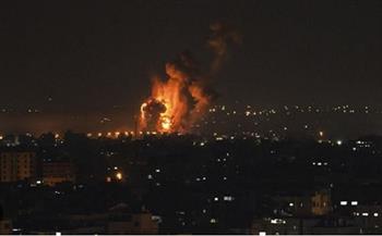 «أحزمة نارية».. غارات إسرائيلية وقصف مدفعي على عدة مناطق في غزة
