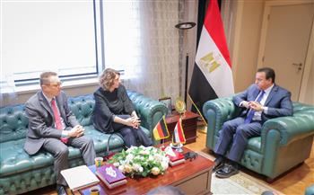 وزير الصحة يستقبل السفير الألماني لدى مصر لبحث سبل التعاون بين البلدين في الملفات الصحية 