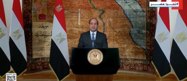 الرئيس السيسي: عمال مصر وفلاحوها يمثلون نموذجا للوعي والإرادة