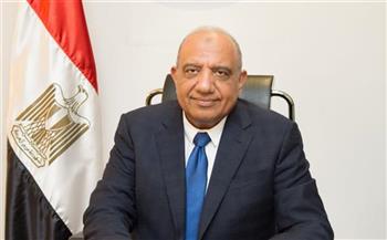 وزير قطاع الأعمال يهنىء الرئيس عبد الفتاح السيسي لفوزه بفترة رئاسية جديدة