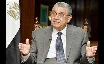 وزير الكهرباء يهنئ السيسي بالرئاسة : ثقة مستحقة من شعب مصر