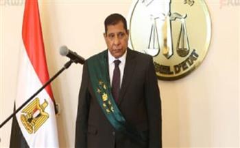 رئيس مجلس الدولة يهنئ السيسى بالولاية الجديدة لحكم مصر