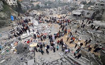 عشرات الشهداء والجرحى في سلسلة غارات عنيفة على قطاع غزة