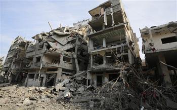 ثلاثة شهداء جراء قصف الاحتلال منزلا وسط قطاع غزة
