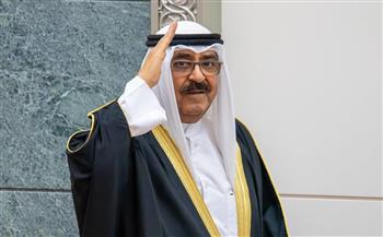 أمير الكويت يقبل استقالة الحكومة 