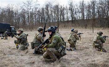 أوكرانيا تستدعي الذكور من الخارج للحرب