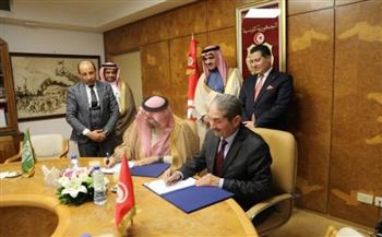تونس والسعودية توقعان مذكرة تفاهم في مجال النقل البحري والموانئ  