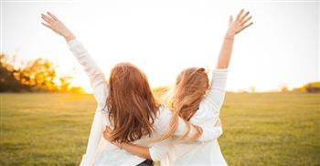 5 صفات إيجابية يجب أن تتمتع بها صديقة العمر