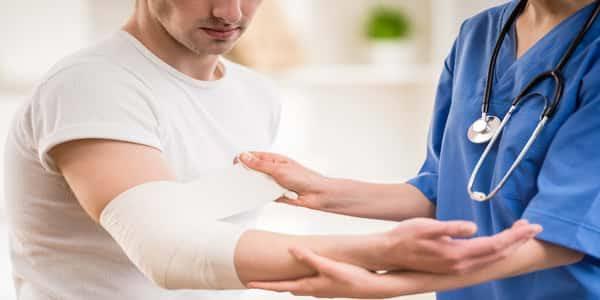 انتبهوا ..هذه هي الإسعافات الأولية للجروح