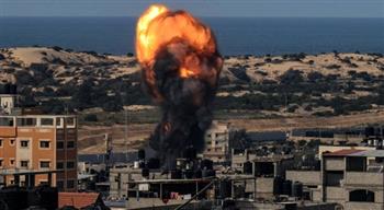 10 شهداء جراء قصف الاحتلال الإسرائيلى عدة مناطق في غزة