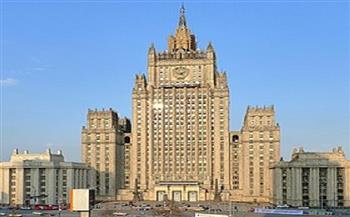 الخارجية الروسية: دعوات منع السفارات من استقبال الناخبين تأجيج إضافي لكراهية موسكو 