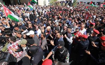مظاهرات حاشدة في المغرب تطالب بقطع العلاقات مع إسرائيل