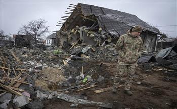 مقتل 4 أشخاص وإصابة 9 آخرين بضربات روسية على جنوب أوكرانيا