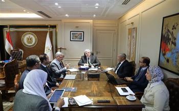 وزير التعليم العالي يشيد بإنجازات العلماء المصريين لخدمة المجتمع 