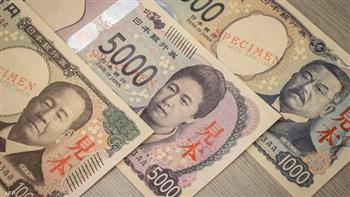 الين الياباني الأسوأ أداء بين العملات العشر الرئيسية في 2023 