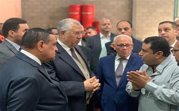 وزيرا التنمية المحلية والزراعة ومحافظ بورسعيد يفتتحون مصنع إنتاج الأعلاف