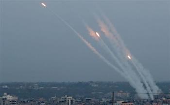 فصائل فلسطينية تعلن قصف 3 مناطق فى غلاف غزة برشقات صاروخية