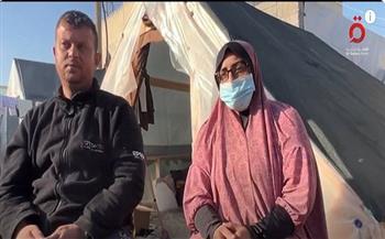 هربًا من جحيم النيران الإسرائيلية.. زوجان من ذوي الاحتياجات يأويان لمخيم برفح