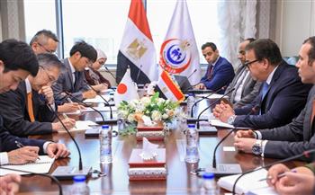وزير الصحة يبحث مع السفير الياباني ووفد «الجايكا» تقديم الدعم الطبي للأشقاء الفلسطينيين