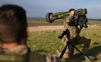 خبير يكشف مسار توصيل أسلحة الناتو إلى أوكرانيا