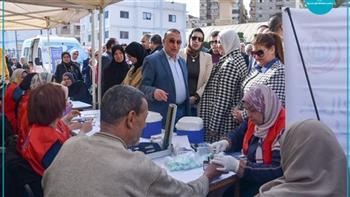 محافظ الإسكندرية يطلق فعاليات القافلة الطبية بمركز شباب الحرمين بحي ثان المنتزة