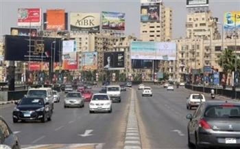 النشرة المرورية.. انتظام في حركة سير السيارات بشوارع وميادين القاهرة والجيزة  (فيديو)