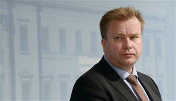 وزير الدفاع الفنلندي: سننتج قذائف لأوكرانيا
