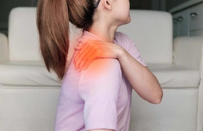 أسباب رفة الأعصاب وتشنج العضلات