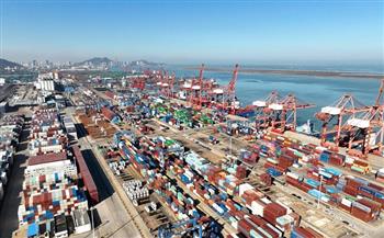 ارتفاع حجم التجارة الخارجية للصين 1.2 بالمئة في نوفمبر الماضي