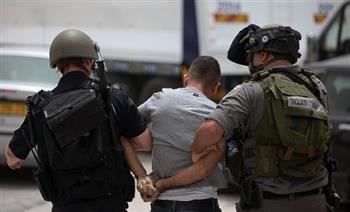 الاحتلال الإسرائيلي يعتقل 42 فلسطينيًا في الضفة الغربية نصفهم من غزة