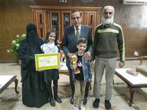 محافظ شمال سيناء يكرم الفائزة بمسابقة جائزة الدولة للمبدع الصغير 