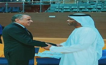  رئيس الاتحاد الإماراتي يحضر مران رجال يد الأهلي في الفجيرة